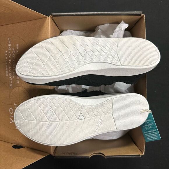New Vionic Malibu Black Canvas Slip On Sneakers 7.5 Wide - Picture 5 of 7